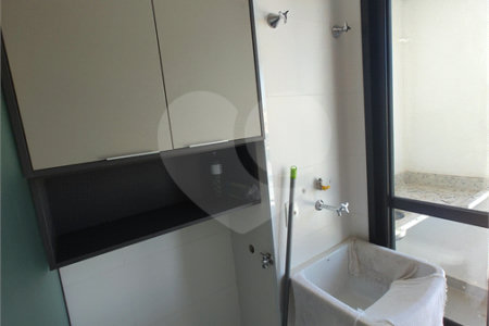 Apartamento à venda com 2 quartos, sendo 1 suíte,  em Vila Thais, Atibaia, SP