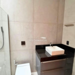 Casa à venda com 3 quartos, sendo 3 suítes, no condomínio Villa Dumont, Três Lagoas - MS