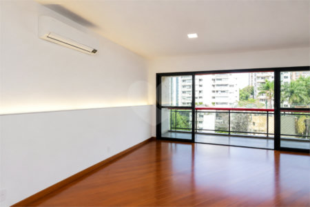 Apartamento à venda com 3 quartos, sendo 1 suíte, em Vila Mascote, São Paulo, SP