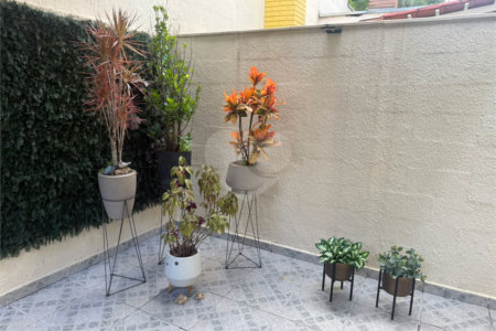 Casa à venda com 3 quartos, sendo 1 suíte, no condomínio Villas de São Francisco, São Paulo - SP
