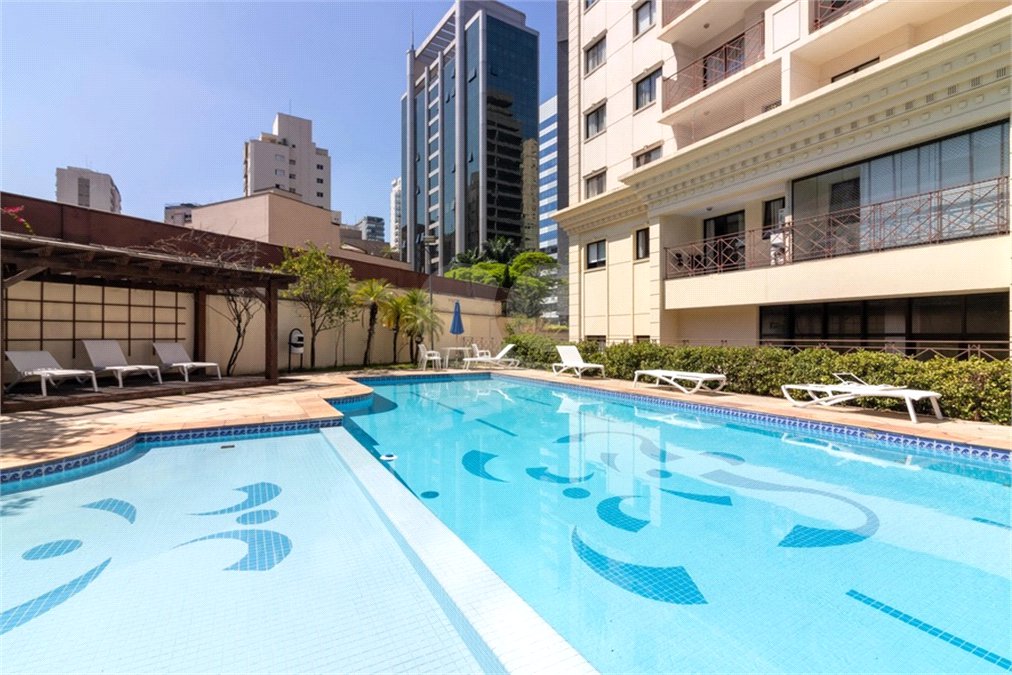 Apartamento à venda ou para alugar com 2 quartos em Vila Olímpia, São Paulo, SP
