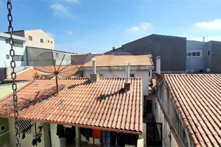 Sobrado à venda com 3 quartos, sendo 2 suítes,  em Vila Pires, Santo André, SP