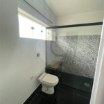 Sobrado à venda com 3 quartos, sendo 2 suítes,  em Vila Oliveira, Mogi das Cruzes, SP