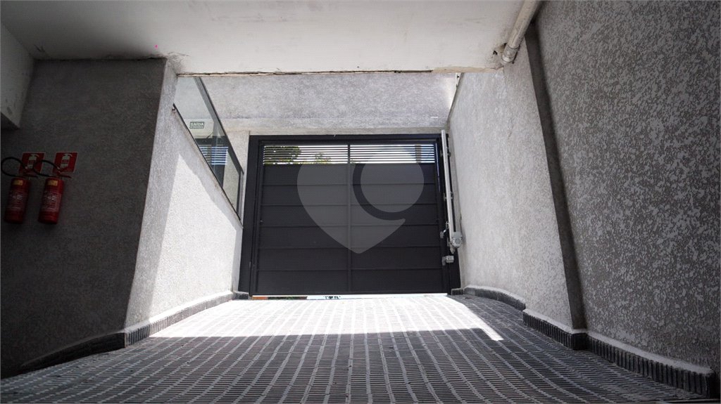 Casa à venda com 2 suítes no condomínio Residencial Paranaguá, São Paulo - SP