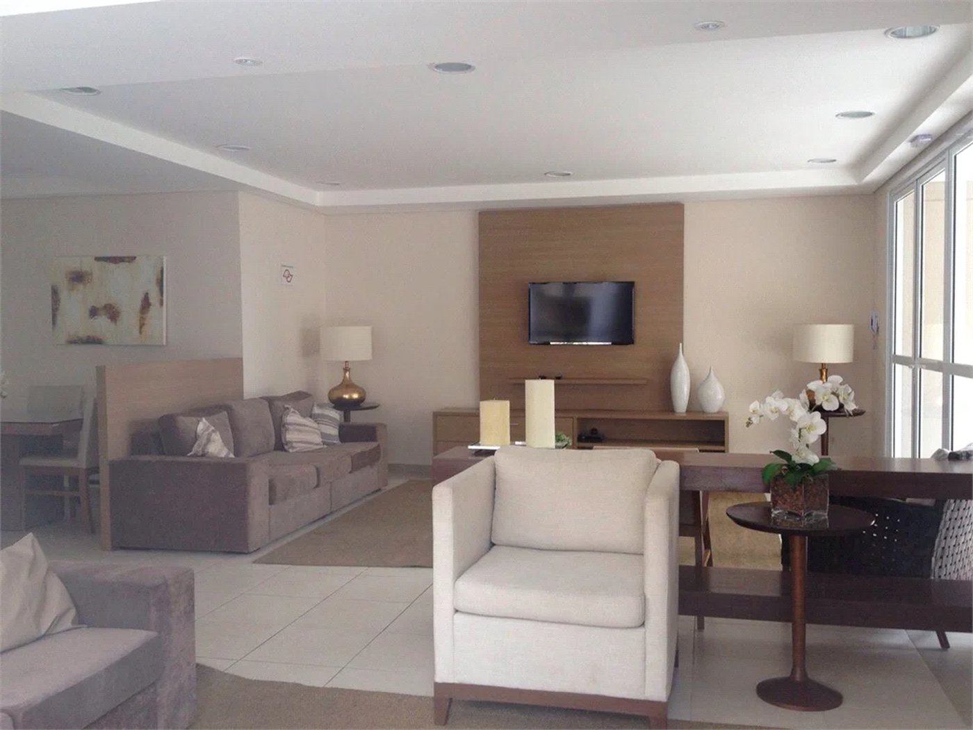 Apartamento à venda com 3 quartos, sendo 1 suíte,  em Jardim Parque Morumbi, São Paulo, SP