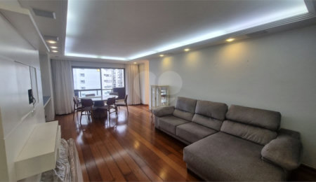 Apartamento à venda com 3 quartos, sendo 1 suíte,  em Indianópolis, São Paulo, SP