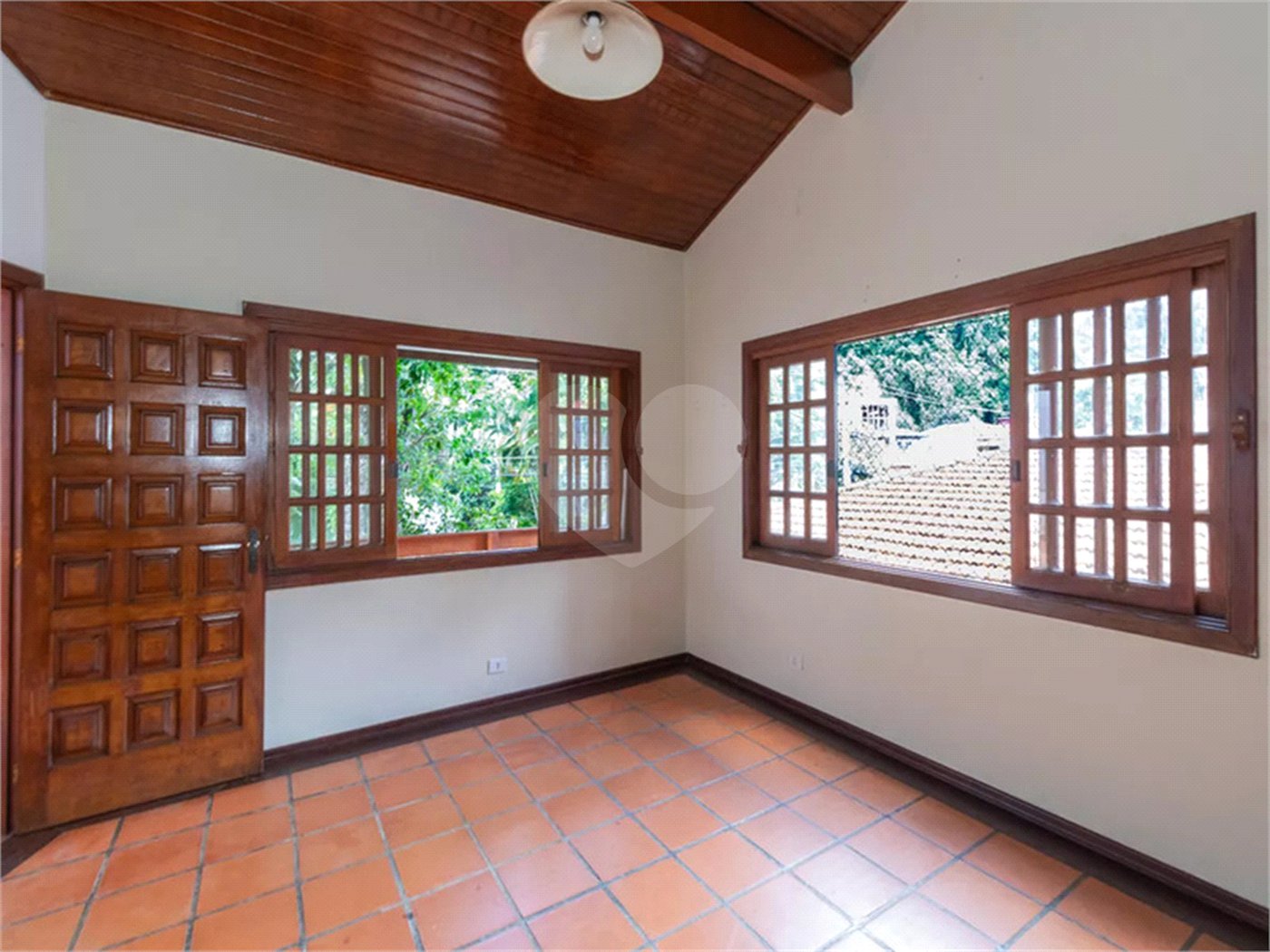 Casa à venda com 3 quartos, sendo 1 suíte,  em Alto da Lapa, São Paulo, SP