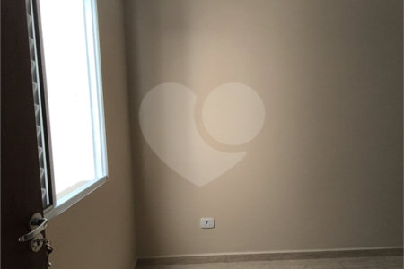 Sobrado à venda com 3 quartos, sendo 1 suíte, em Chora Menino, São Paulo, SP