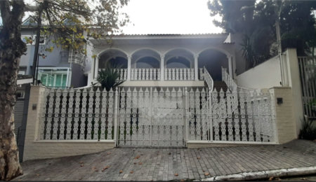 Sobrado à venda com 4 quartos, sendo 2 suítes,  em Jardim França, São Paulo, SP