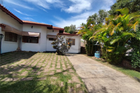 Casa à venda com 3 quartos, sendo 1 suíte, em Parque dos Cafezais IV, Itupeva, SP