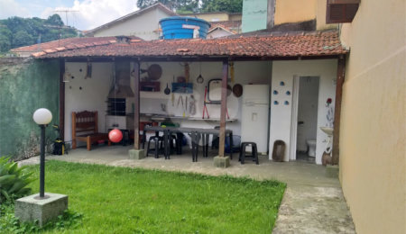 Sobrado à venda com 4 quartos, sendo 1 suíte,  em Tremembé, São Paulo, SP