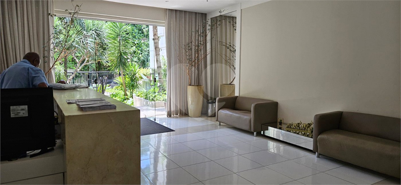 Apartamento à venda com 2 quartos, sendo 1 suíte, em Tijuca, Rio de Janeiro, RJ