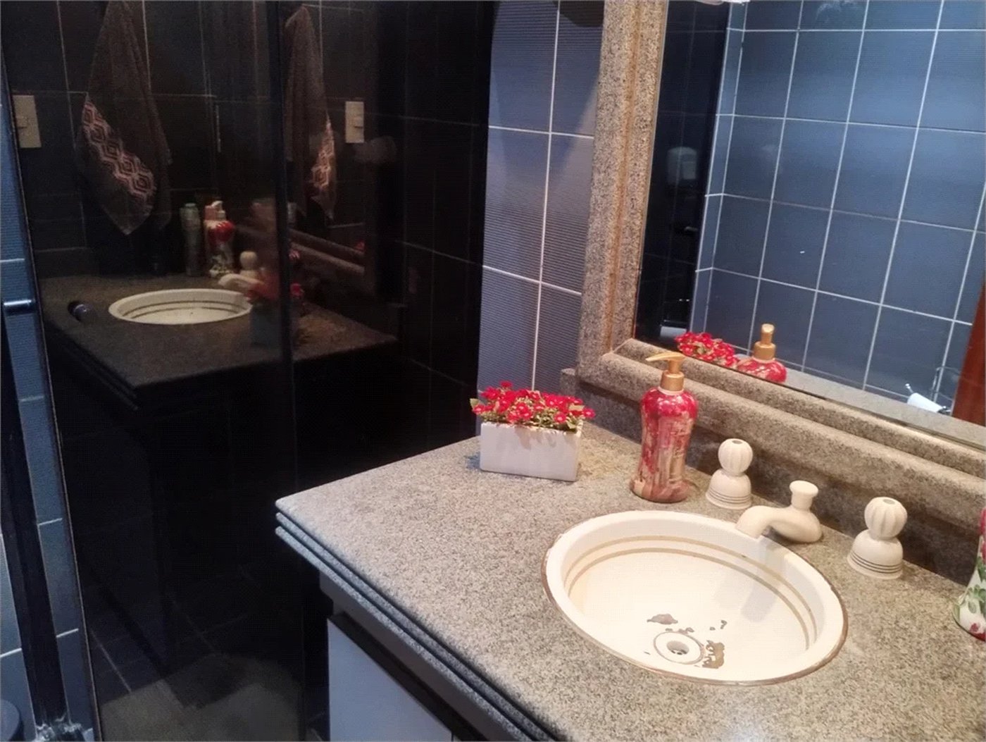 Apartamento à venda ou para alugar com 4 quartos, sendo 1 suíte, em Vila Andrade, São Paulo, SP