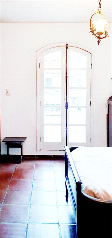 Casa à venda com 3 quartos, sendo 1 suíte,  no condomínio Ministro Jesuíno Cardoso 504, São Paulo - SP