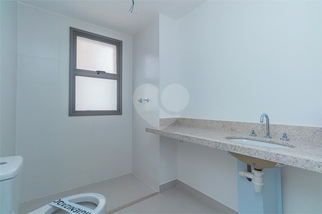 Apartamento novo 85 m² de área privativa, 2 suítes á venda no Jardim Prudência, São Paulo - SP