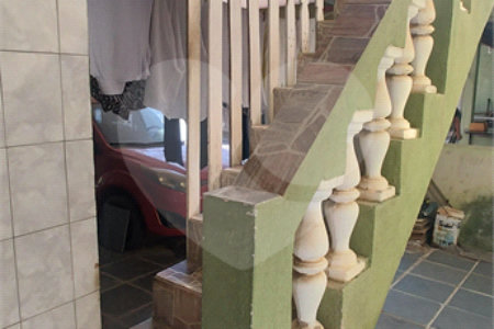 Chácara à venda com 3 quartos, sendo 1 suíte, no Centro, Nazaré Paulista, SP