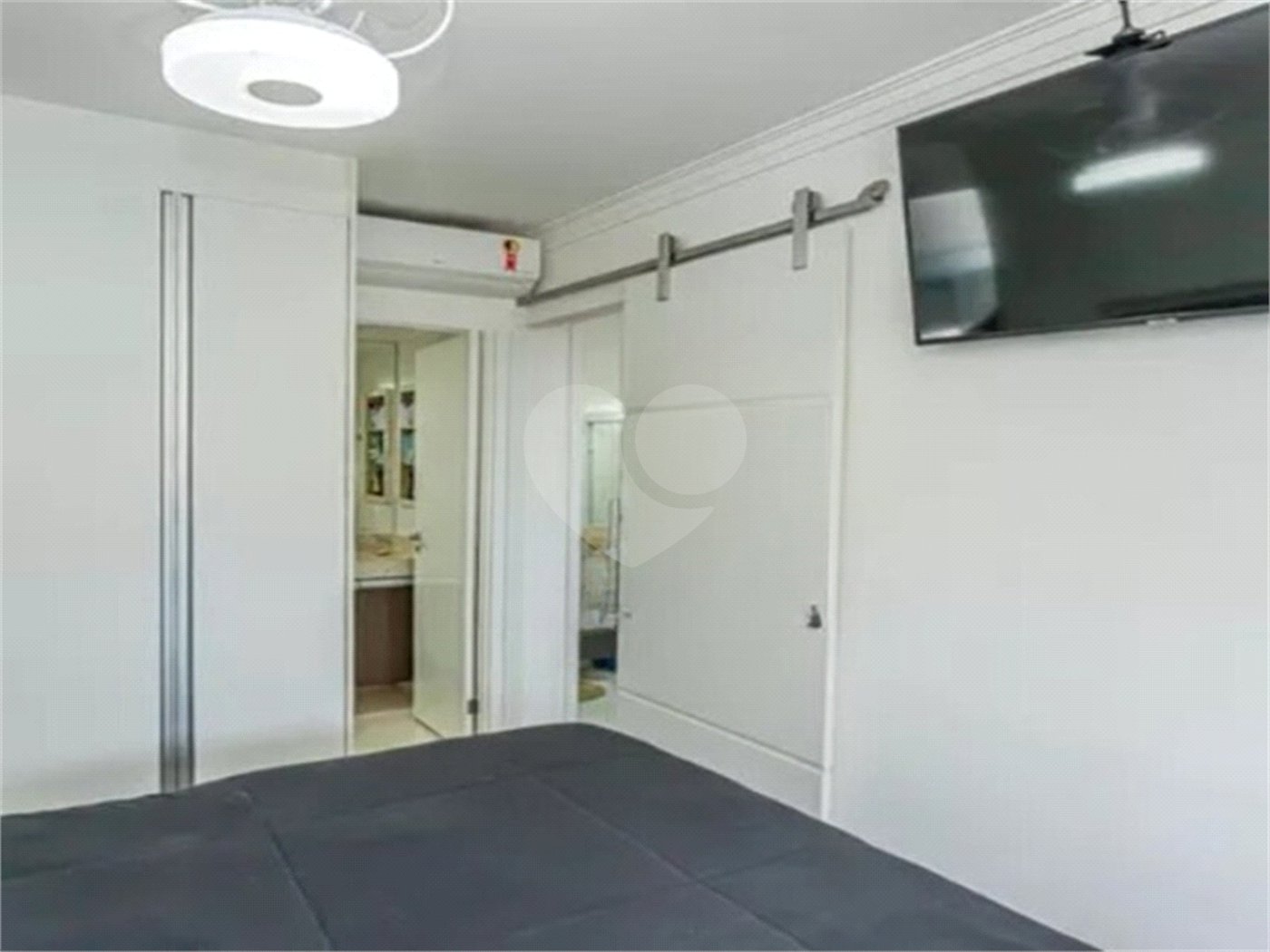 Apartamento à venda com 2 quartos, sendo 1 suíte, em Vila Ester (zona Norte), São Paulo, SP