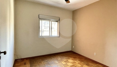 Apartamento à venda com 2 quartos em Cambuci, São Paulo, SP