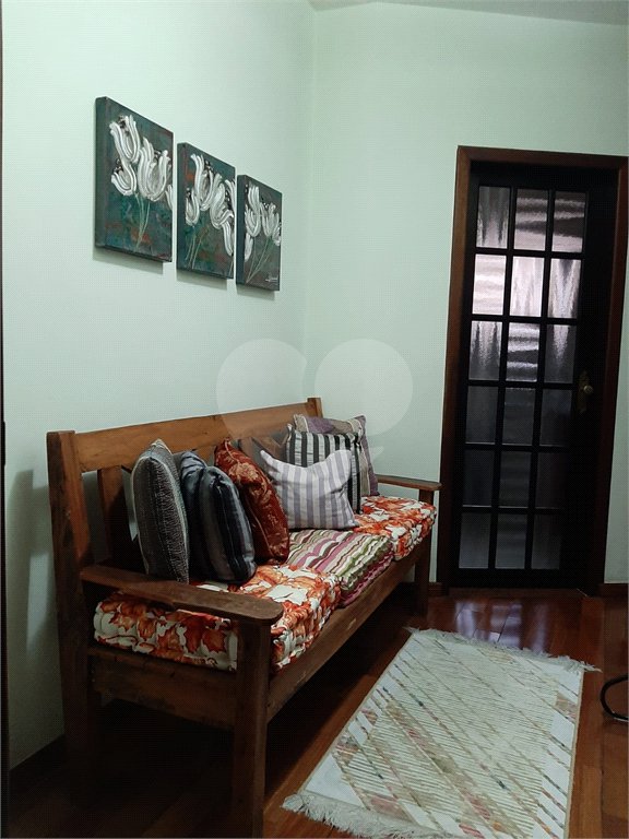 Casa Térrea à venda com 3 quartos, sendo 1 suíte, em Vila Lavínia, Mogi das Cruzes, SP