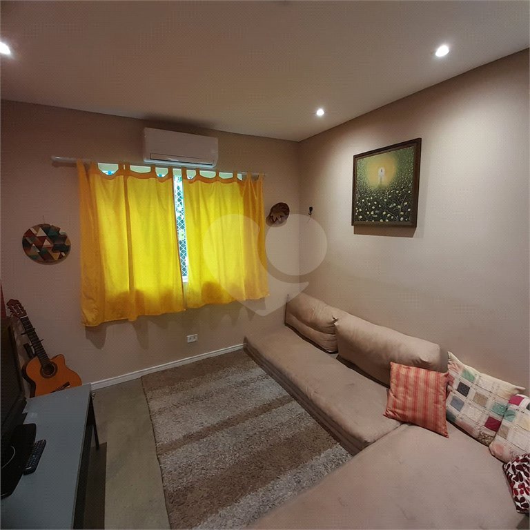 Sobrado à venda com 4 quartos, sendo 1 suíte,  em Jardim São Paulo(zona Norte), São Paulo, SP