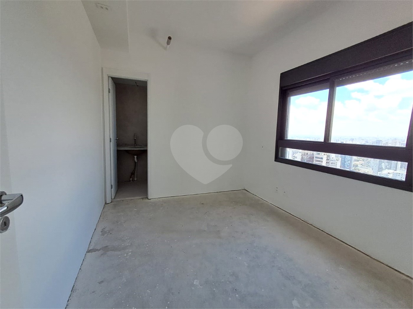 Apartamento à venda com 3 suítes em Perdizes, São Paulo, SP