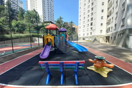 Apartamento à venda com 3 quartos, sendo 1 suíte, em Vila Andrade, São Paulo, SP