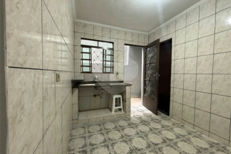Casa à venda com 2 quartos em Jardim Presidente Dutra, Guarulhos, SP