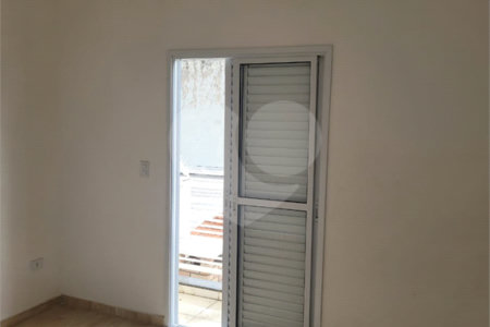 Sobrado à venda com 3 quartos, sendo 1 suíte, em Parque Residencial Oratorio, São Paulo, SP