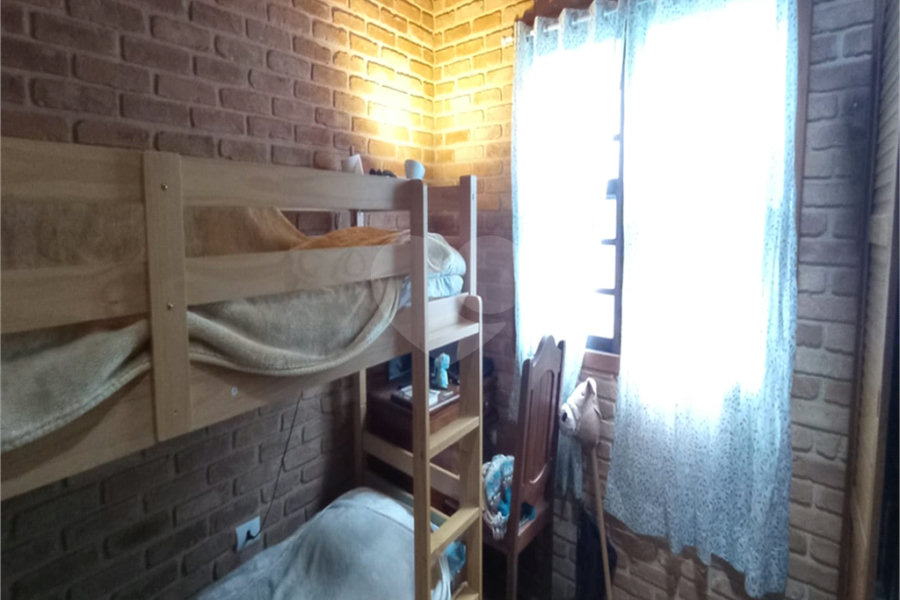 Casa Térrea à venda com 3 quartos, sendo 1 suíte, em Serra da Cantareira, Mairiporã, SP