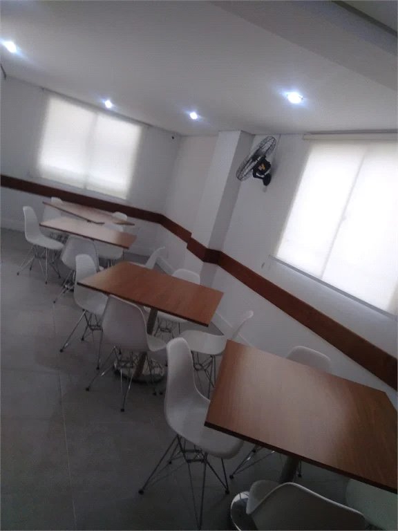 Apartamento à venda com 2 quartos, sendo 1 suíte, em Água Branca, São Paulo, SP