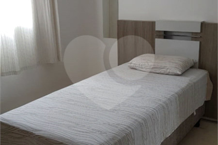 Apartamento à venda com 2 quartos em Vila Lavínia, Mogi das Cruzes, SP