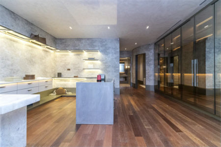 Apartamento à venda com 4 suítes em Jardim Guedala, São Paulo, SP
