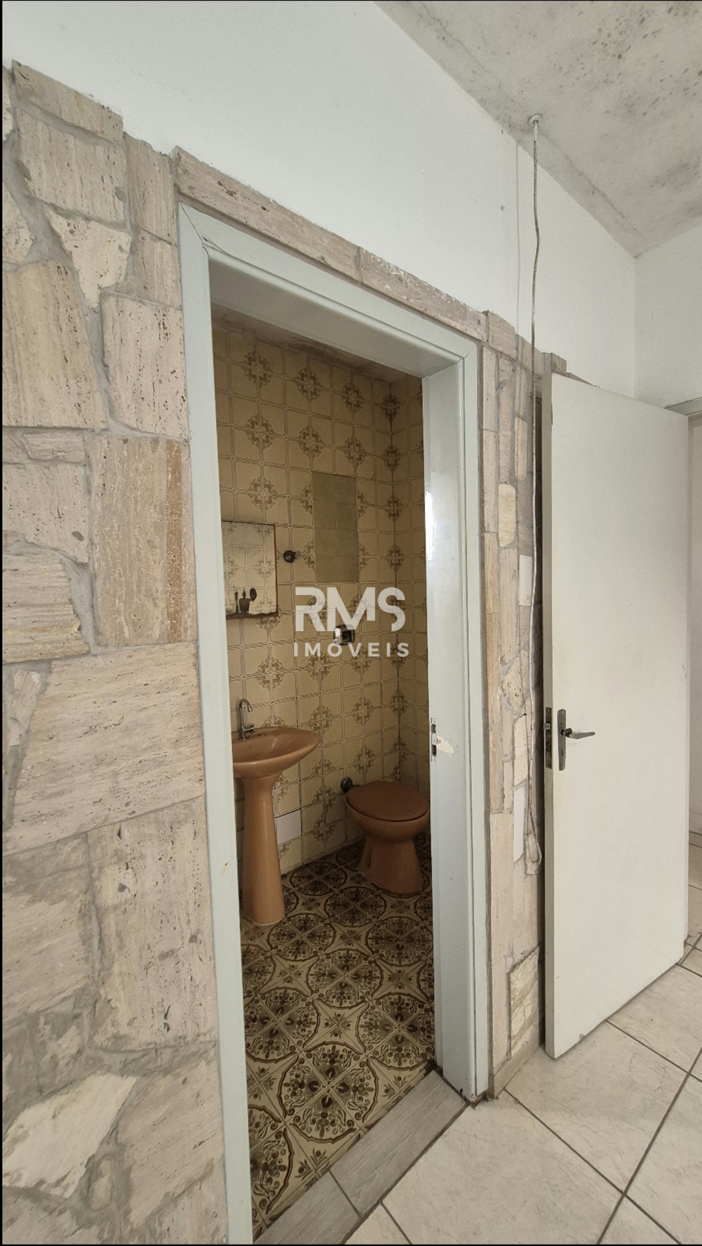 Casa à venda ou para alugar com 3 quartos, sendo 1 suíte,  em Jardim do Estádio, Itu, SP