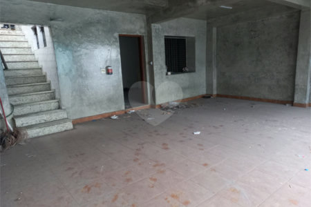 Sobrado à venda com 3 quartos, sendo 2 suítes, em Parada Inglesa, São Paulo, SP
