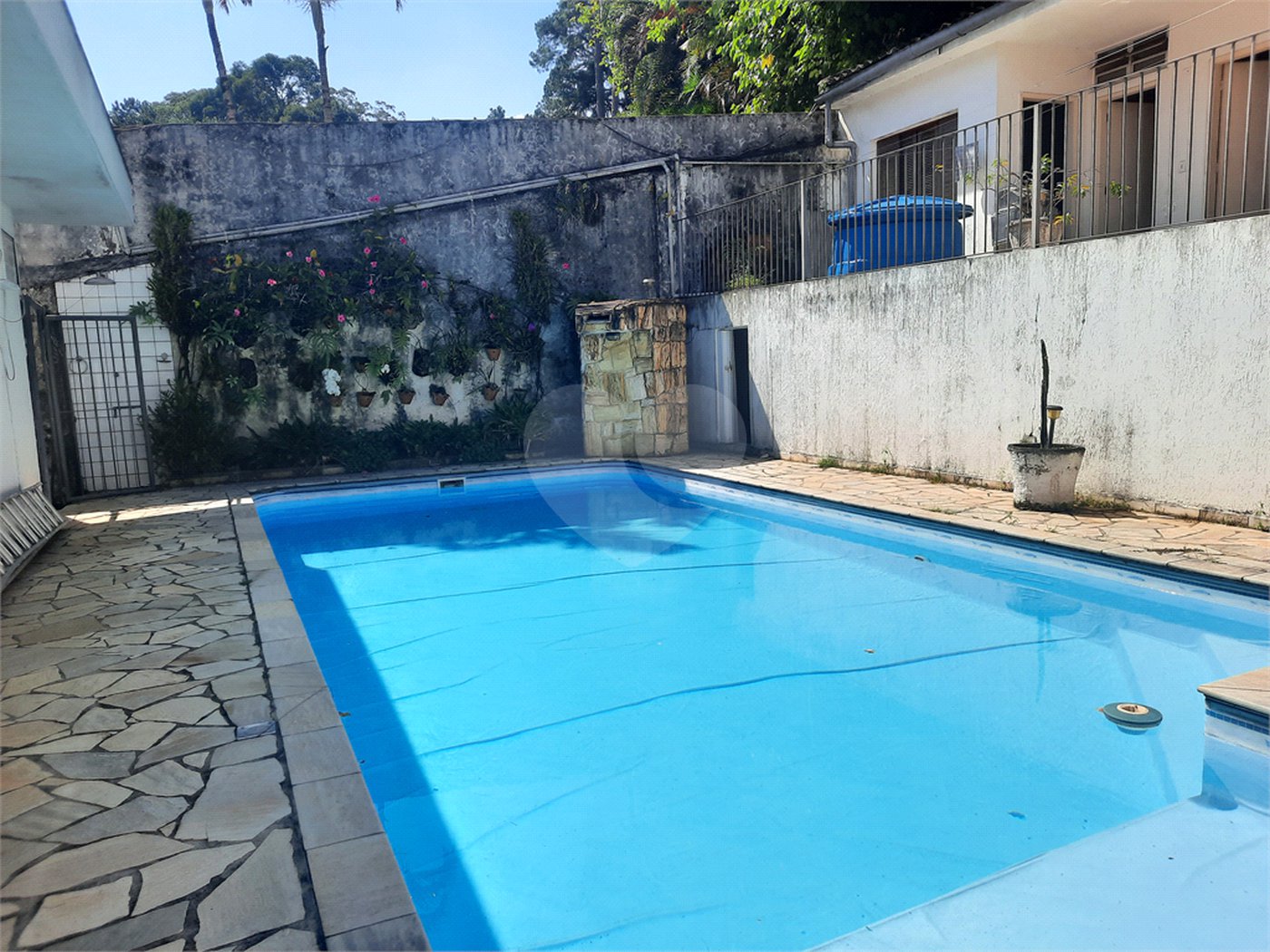 Casa à venda com 4 quartos, sendo 3 suítes,  em Jardim Marajoara, São Paulo, SP