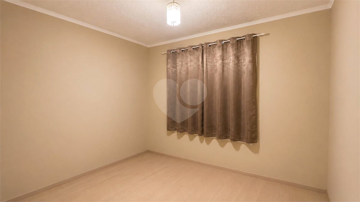 Apartamento à venda com 2 quartos em Braz Cubas, Mogi das Cruzes, SP