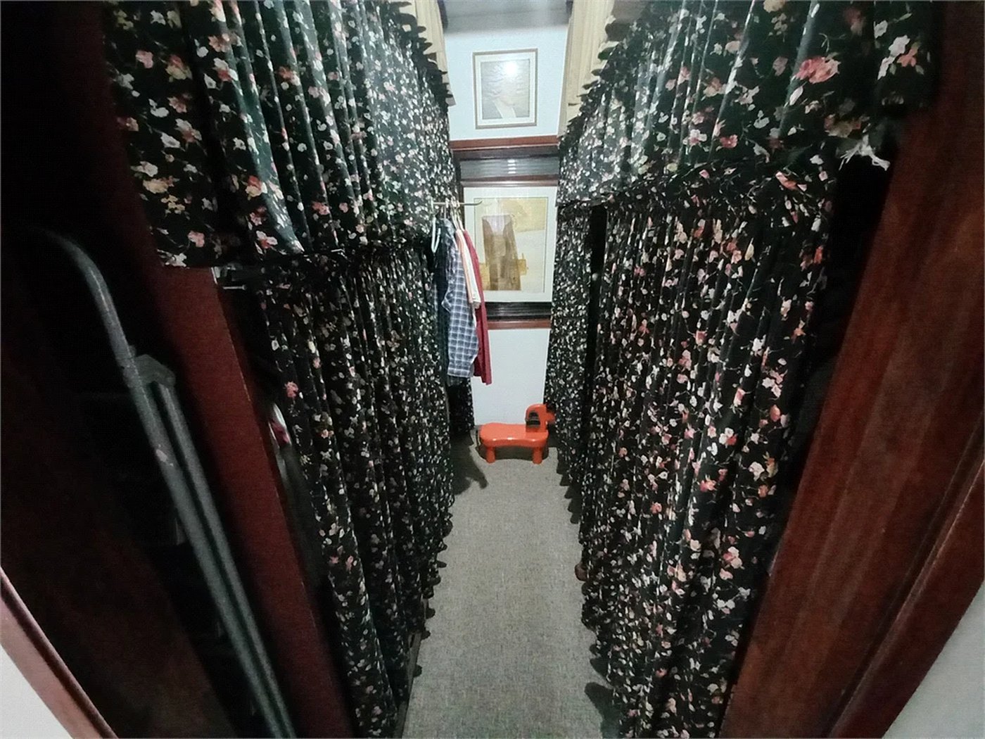 Sobrado à venda com 4 quartos, sendo 2 suítes,  em Fazenda Morumbi, São Paulo, SP