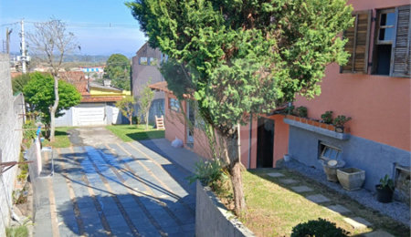 Casa Térrea à venda com 3 quartos, sendo 1 suíte,  em Vila Pomar, Mogi das Cruzes, SP