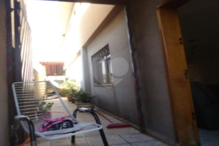 Casa à venda com 3 quartos, sendo 1 suíte,  em Vila Santo Estéfano, São Paulo, SP