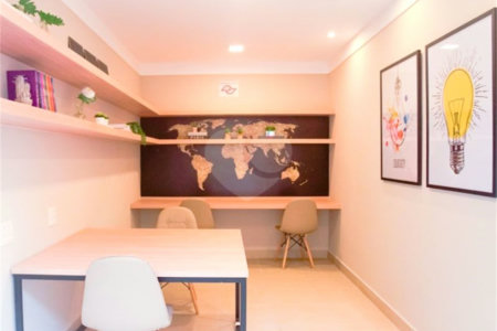 Apartamento à venda com 1 quarto em Cambuci, São Paulo, SP