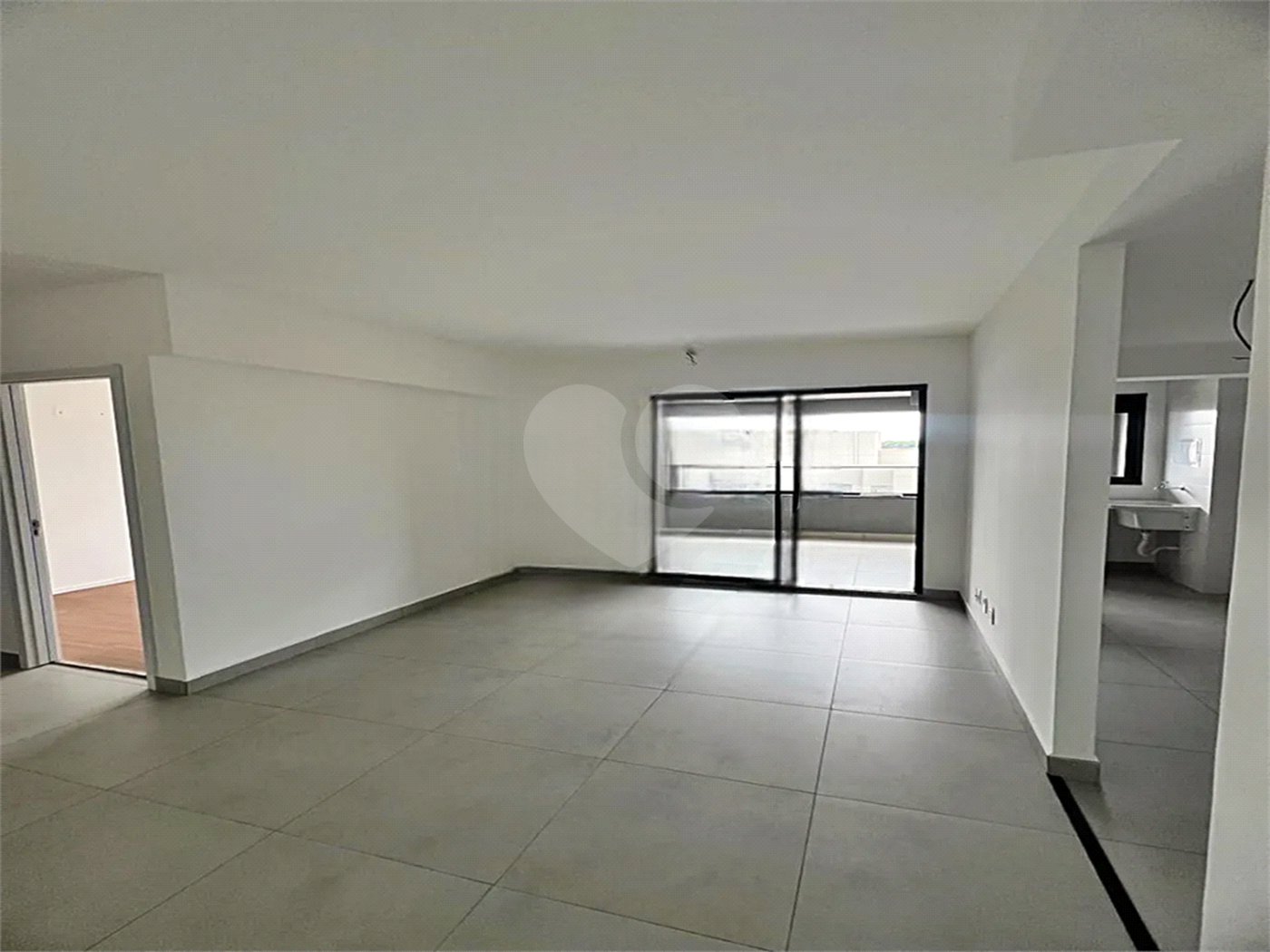 Apartamento à venda ou para alugar com 2 quartos, sendo 1 suíte, em Jardim Olhos D'água II, Ribeirão Preto, SP
