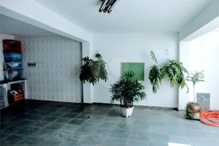 Casa à venda com 3 quartos em Vila Clayton, Valinhos, SP