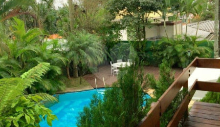 Casa Térrea à venda com 4 quartos, sendo 2 suítes, em Chácara Monte Alegre, São Paulo, SP
