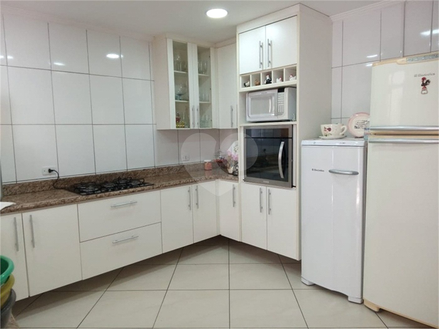 Sobrado à venda com 4 quartos, sendo 1 suíte, em Horto Florestal, São Paulo, SP