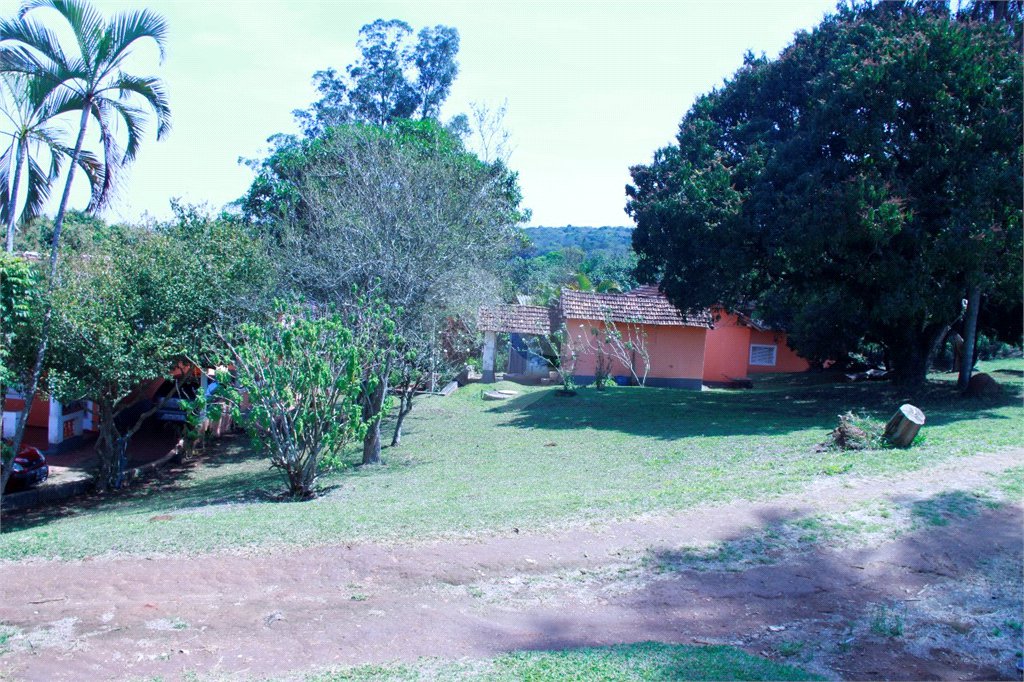 Sítio à venda com 8 quartos em Parque Rio Abaixo, Atibaia, SP