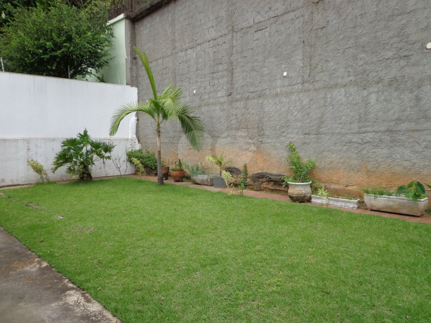 Sobrado à venda com 4 quartos, sendo 2 suítes, em Jardim São Bento, São Paulo, SP