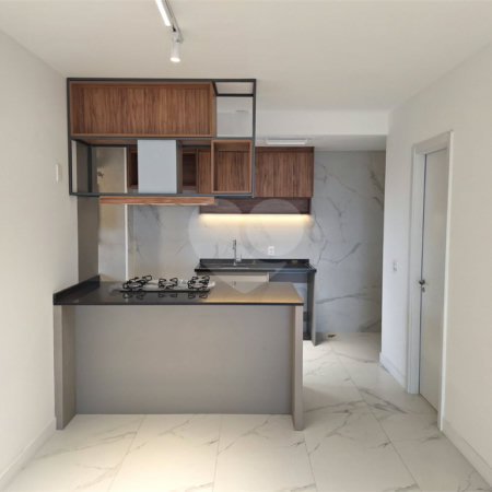 Apartamento à venda com 3 suítes em Sumarezinho, São Paulo, SP