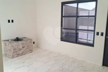 Casa à venda com 3 quartos, sendo 1 suíte, em Loteamento Residencial Terras do Porto, Porto Feliz, SP