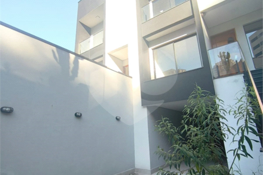 Sobrado à venda com 3 quartos, sendo 1 suíte, em Santana, São Paulo, SP