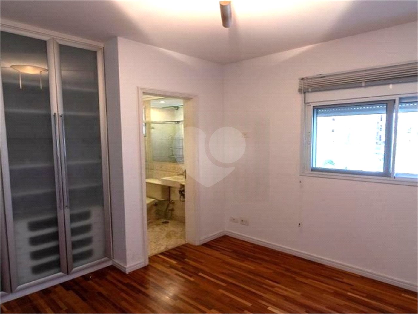 Apartamento à venda com 4 suítes em Jardim Leonor, São Paulo, SP